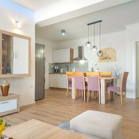 Adrian-2 By Interhome Apartament *