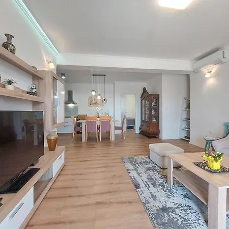 Adrian-2 By Interhome *