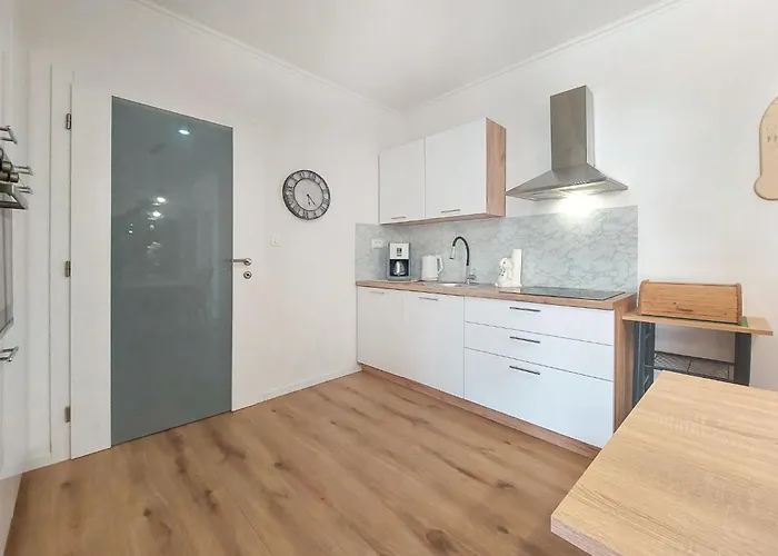 Adrian-2 By Interhome Lejlighed Kastav